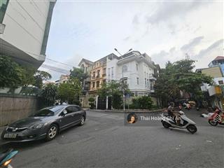 Mặt tiền hoa đào phú nhuận  ngang 8m cực khủng  chỉ 22 tỷ