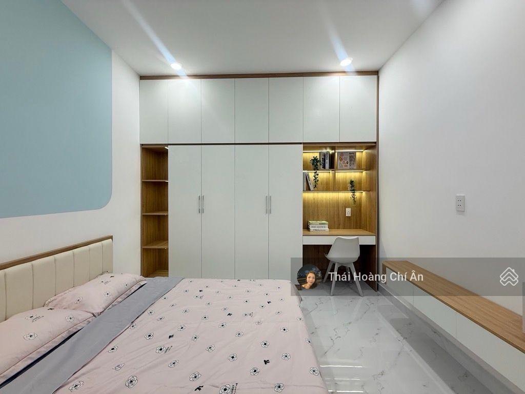 Bán nhà phú nhuận  thích quảng đức  hẻm xe hơi thông  60m2  tặng full nội thất  9.8 tỷ