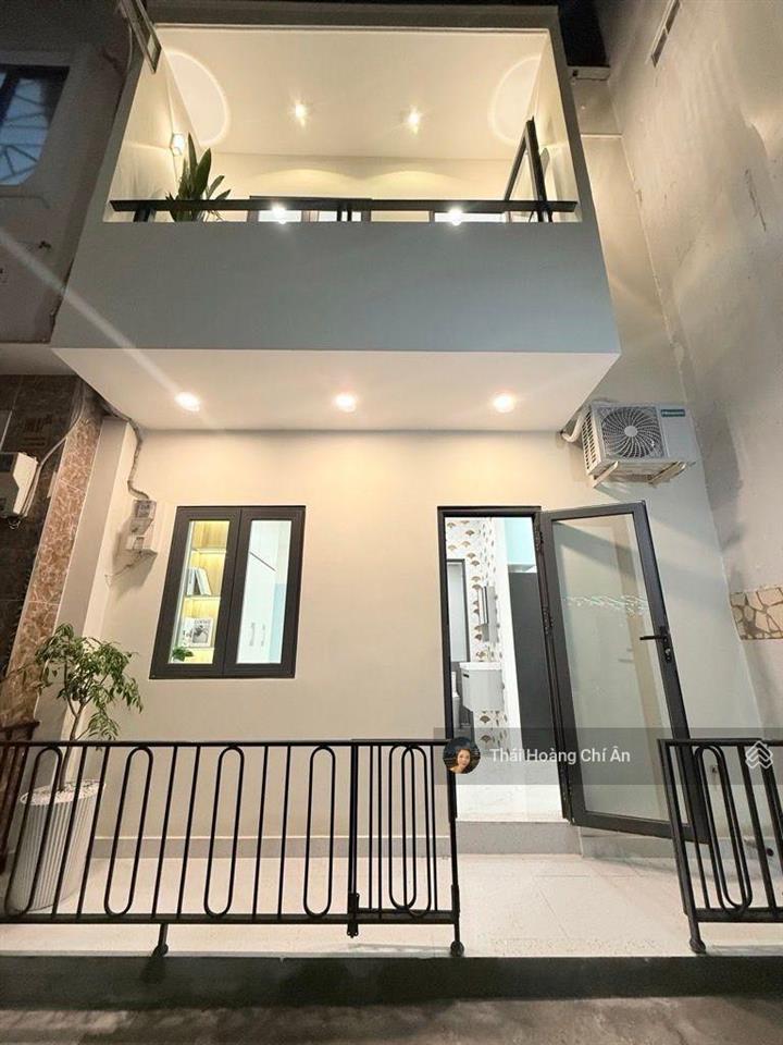 Bán nhà phú nhuận  thích quảng đức  hẻm xe hơi thông  60m2  tặng full nội thất  9.8 tỷ