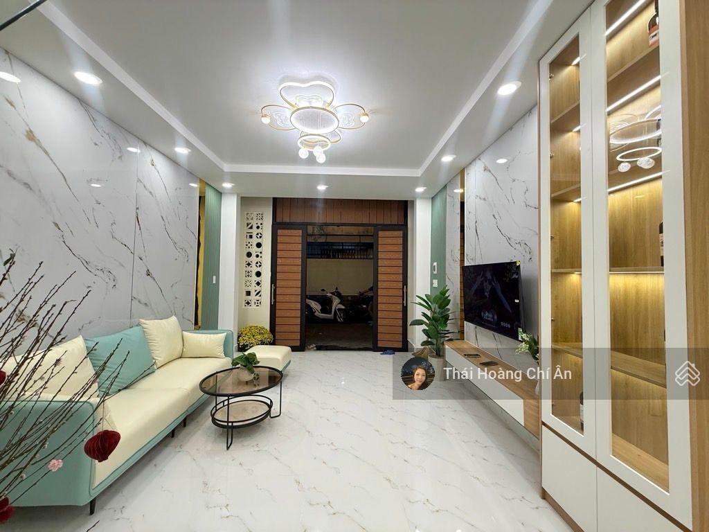 Bán nhà phú nhuận  thích quảng đức  hẻm xe hơi thông  60m2  tặng full nội thất  9.8 tỷ