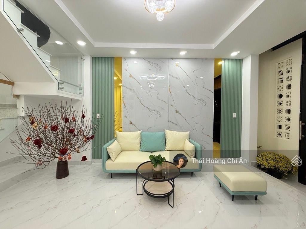 Bán nhà phú nhuận  thích quảng đức  hẻm xe hơi thông  60m2  tặng full nội thất  9.8 tỷ