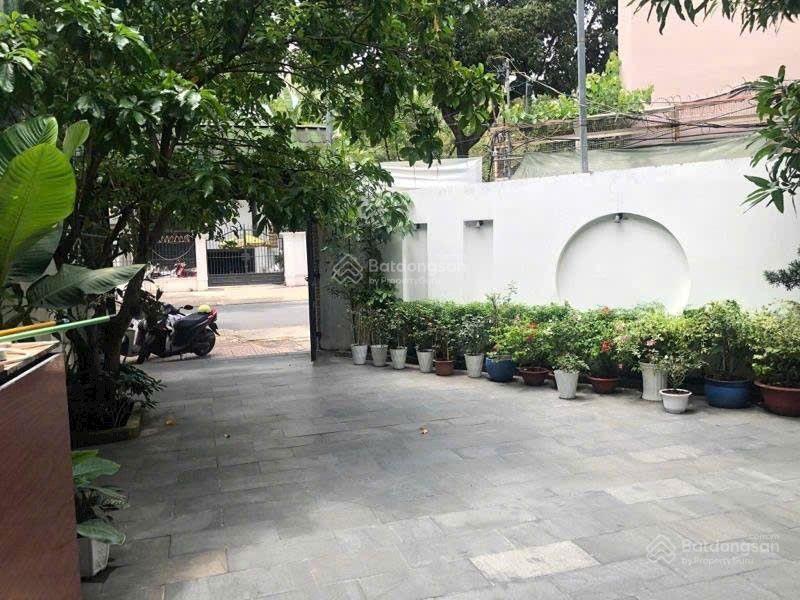 Giảm sâu bán gấp mặt tiền lý chính thắng, quận 3  204m2 39.999t
