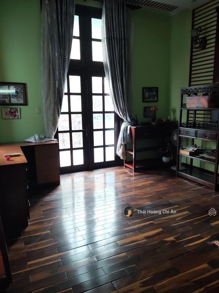 Biệt thự cổ điển nam kỳ khởi nghĩa, quận 3 hiếm có khó tìm. chủ hạ sốc 30 tỷ để bán gấp