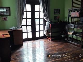 Biệt thự cổ điển nam kỳ khởi nghĩa, quận 3 hiếm có khó tìm. chủ hạ sốc 30 tỷ để bán gấp