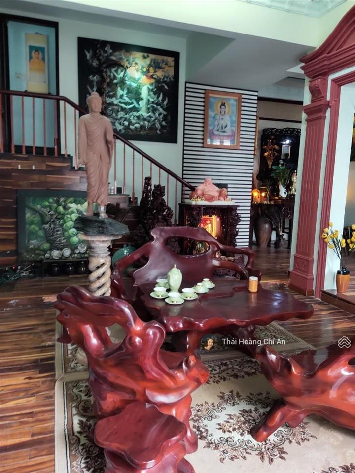 Biệt thự cổ điển nam kỳ khởi nghĩa, quận 3 hiếm có khó tìm. chủ hạ sốc 30 tỷ để bán gấp