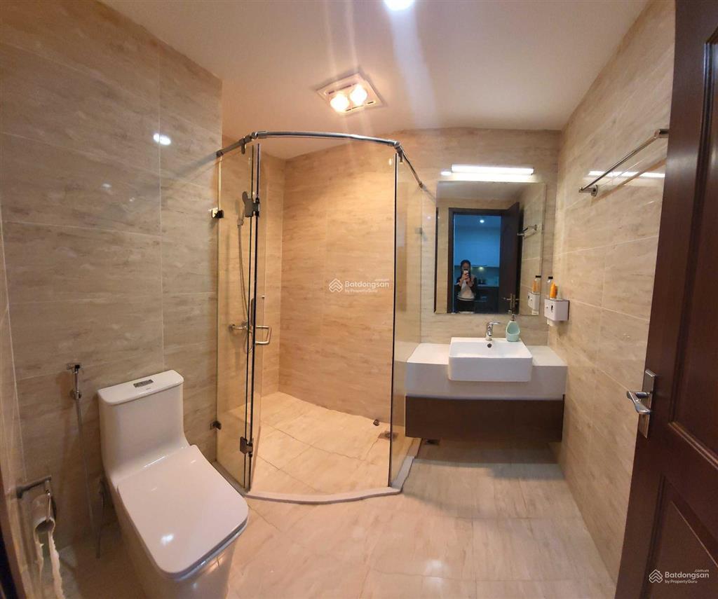 O947105567 cần bán chung cư five star kim giang dt 73m2 (2 ngủ) nhà đẹphướng mát, đủ nội thất đẹp