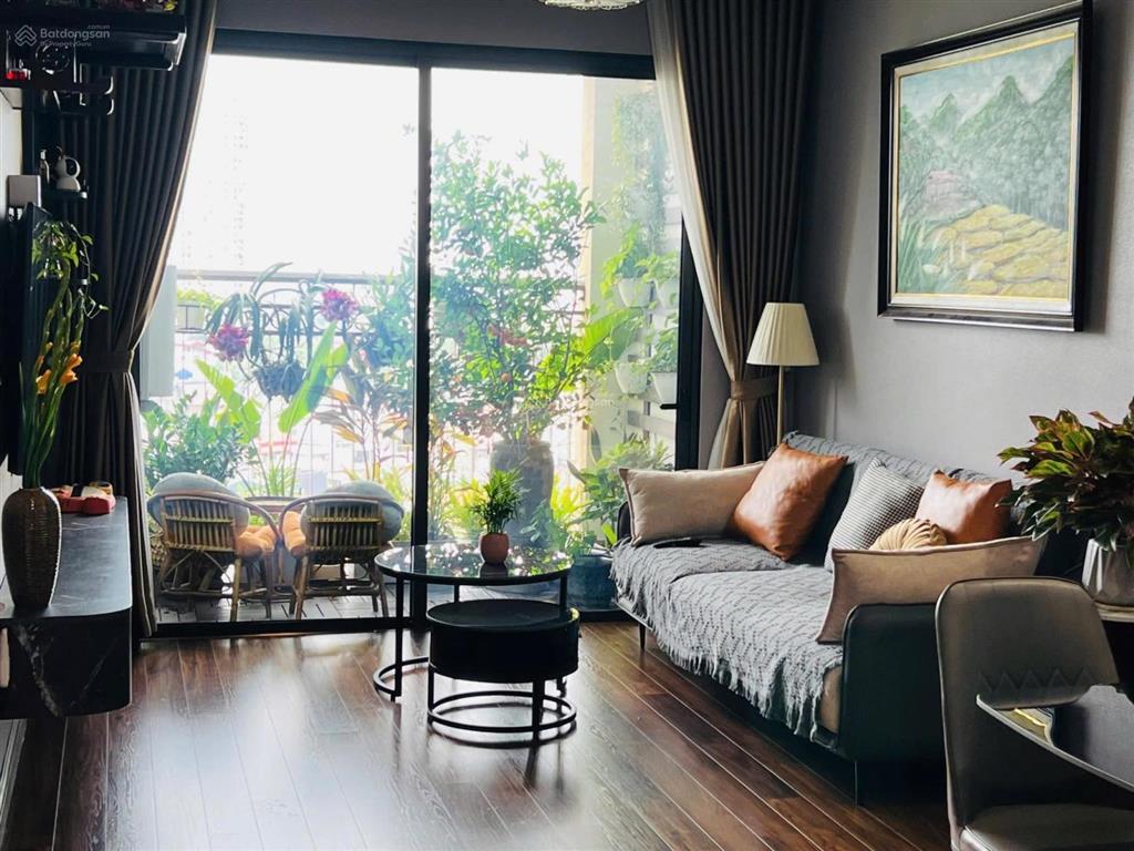 O968127636bán căn 71m2 lê văn lương, trung hòa nhân chính  đủ nội thất đẹp  căn góc thoáng sáng