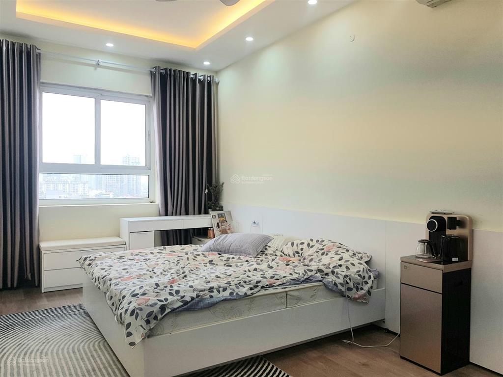 O968127636 bán căn chung cư 143 trần phú, hà đông dt 60m2, 2 phòng ngủ, đủ nội thất đẹp, sẵn sổ đỏ