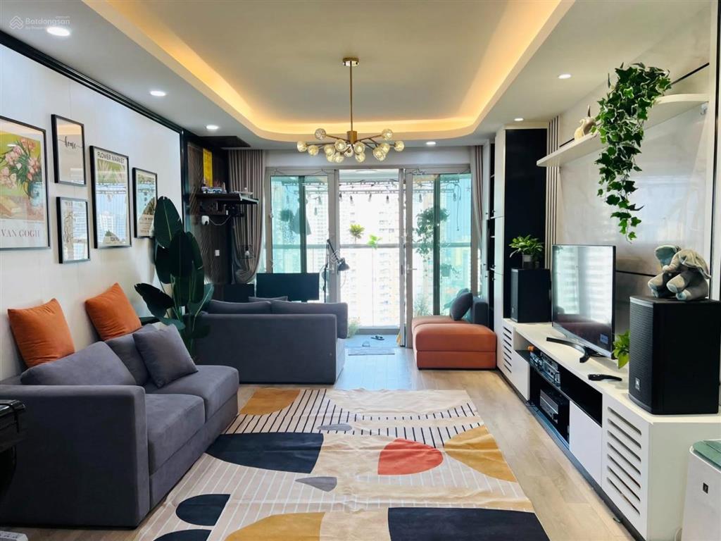 O937085668 tôi cần bán căn 2 ngủ, 58m2, sẵn sổ đỏ ở xuân mai tower  tô hiệu, p. hà cầu, q. hà đông