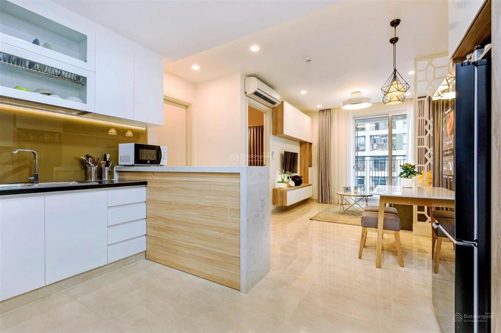 Cực hiếm duy nhất 1 căn  chính chủ gửi bán căn hộ kris vue 1pn tầng trung, có nội thất giá 4.1tỷ