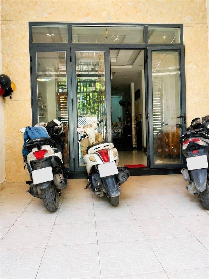 Hxh 7m đỗ cửa ngày đêm hà huy giáp, q12 66m2 không lỗi phong thuỷ