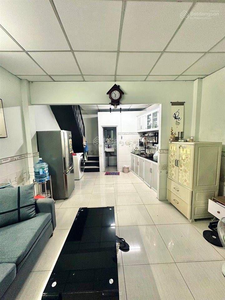 46m chỉ 2.45 tỷ nhà btct ở ngay hẻm 3 gác lê văn khương