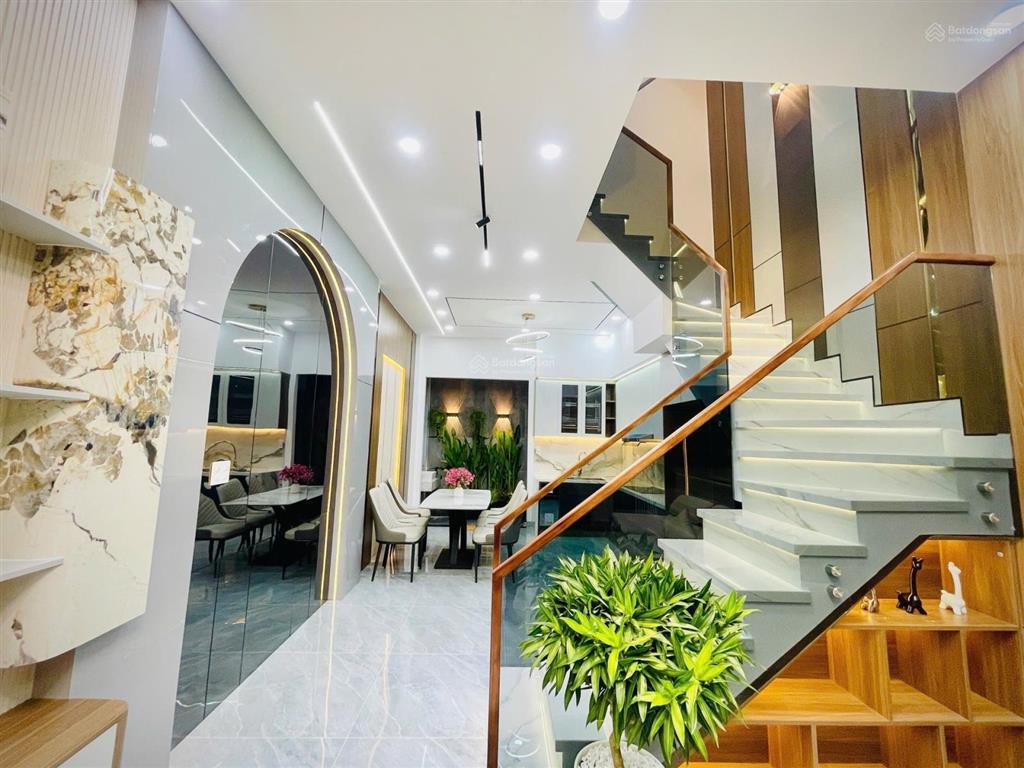 Nhà 3 tầng hxh thạnh xuân 24 full nội thất 53m chỉ 5.85 tỷ