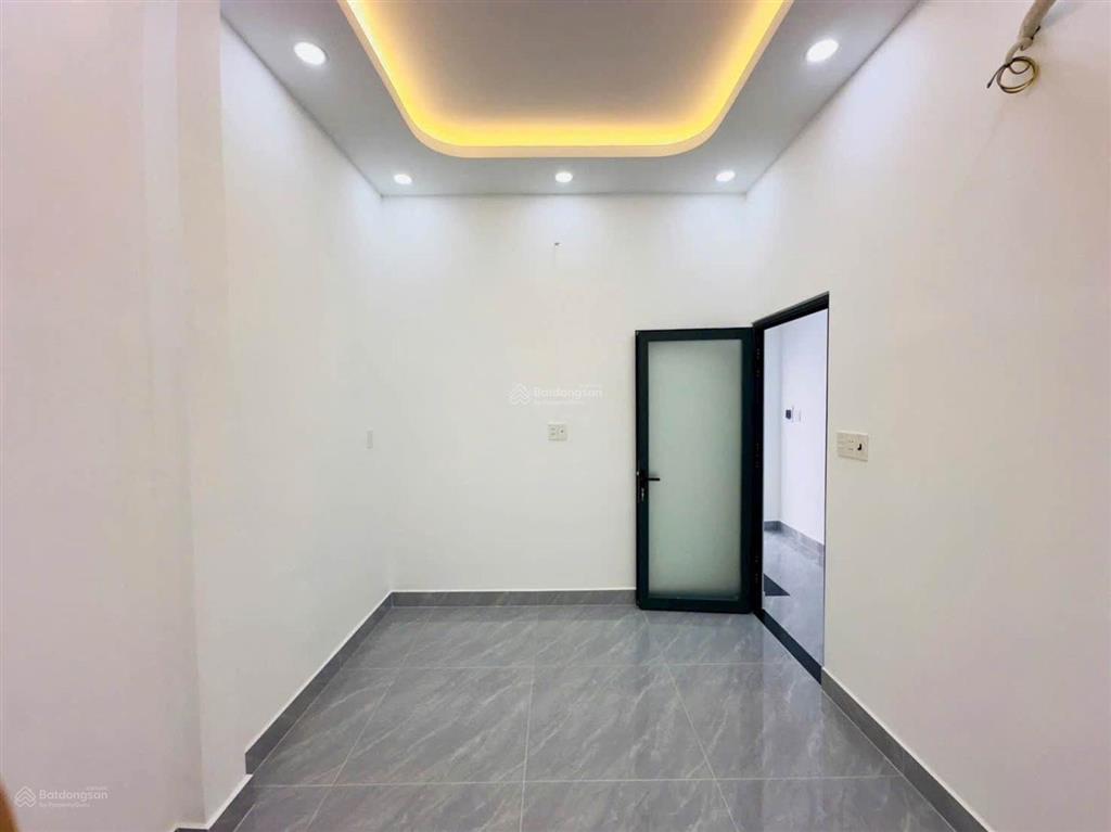 Mặt tiền ht17 2 tầng mới đẹp kinh doanh tốt chỉ 4.7 tỷ