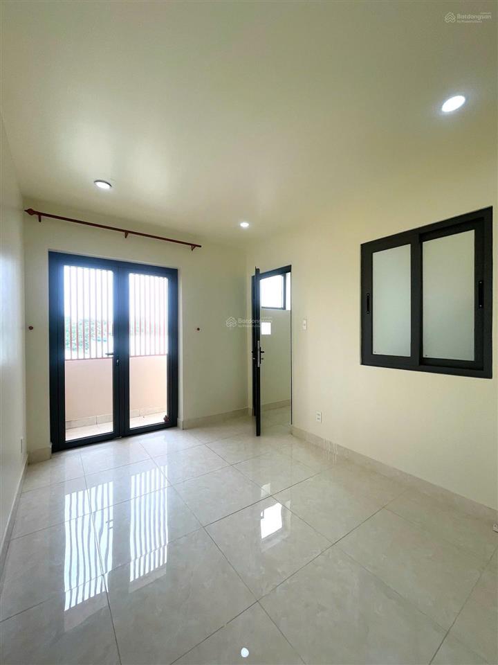 Đường nhựa 8m ô tô vào nhà giảm còn 5.1 tỷ