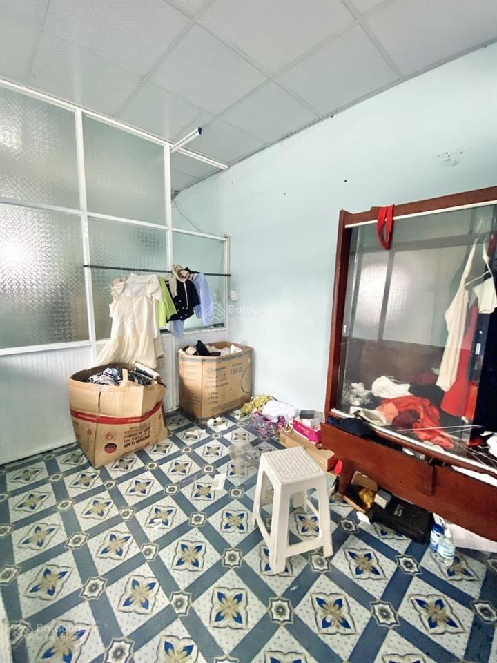 Giảm còn 4.999 tỷ nhà 100m2 nguyễn văn quá hẻm ô tô thông 4pn giá cực hiếm q12