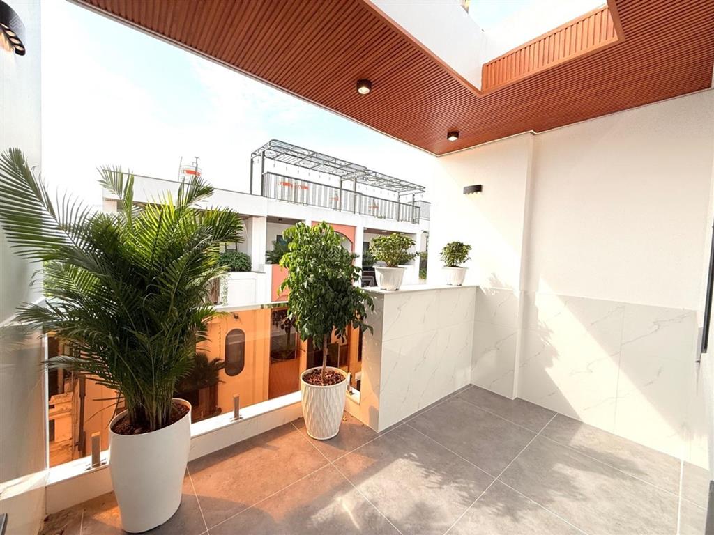 Nhà mới hẻm xe hơi tránh 54m đầy đủ nội thất