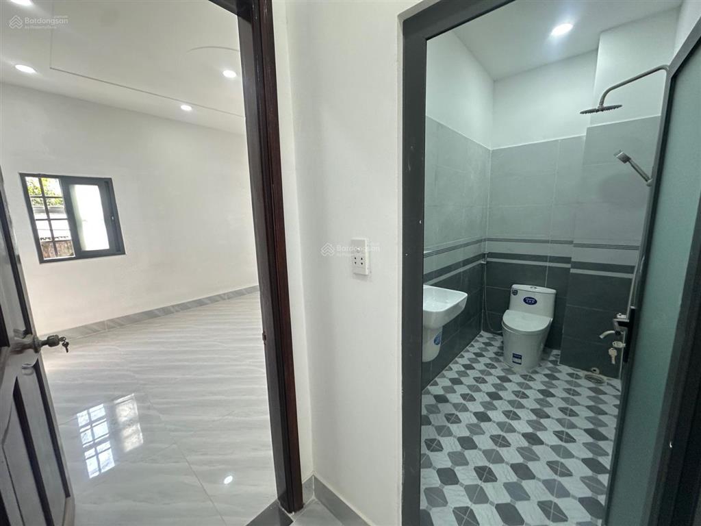 Giảm chào còn 6,390 tỷ hẻm xe hơi sát mặt tiền tân thới hiệp 21