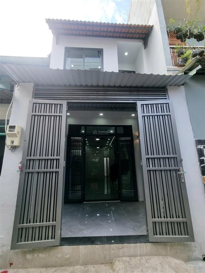 Mặt tiền kinh doanh chỉ nhỉnh 5 tỷ