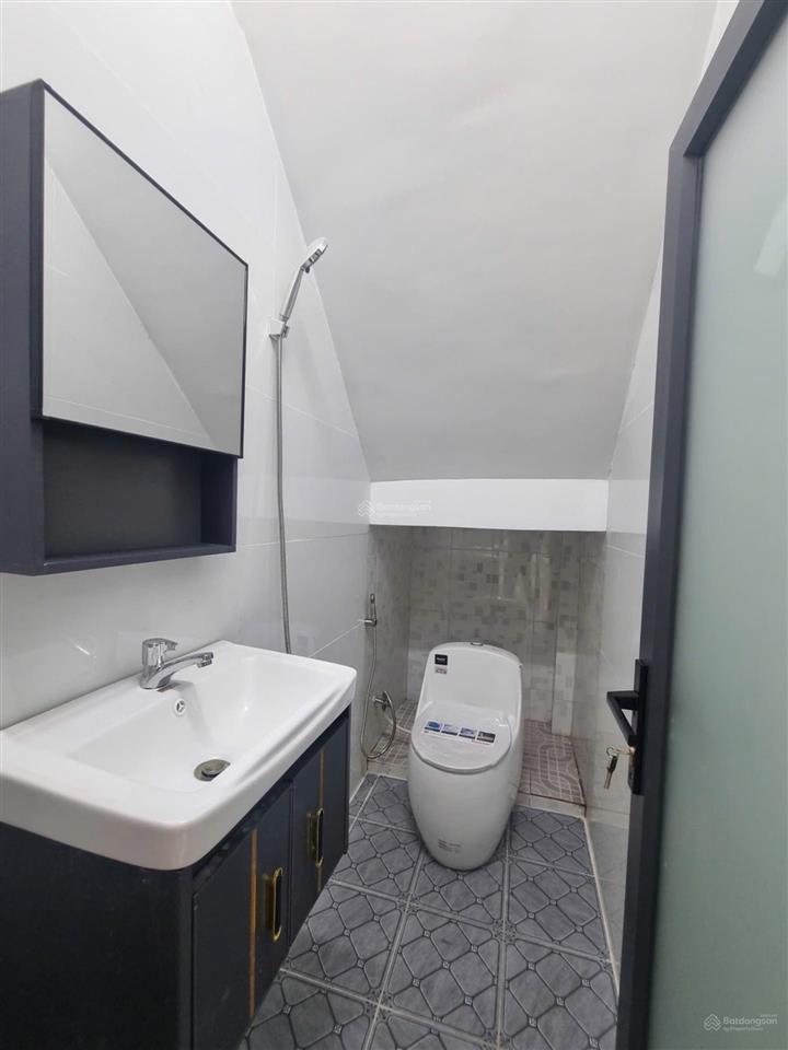 Nhà đẹp hẻm xe hơi thông lê văn khương gần chợ thiếc 3,19 tỷ tl