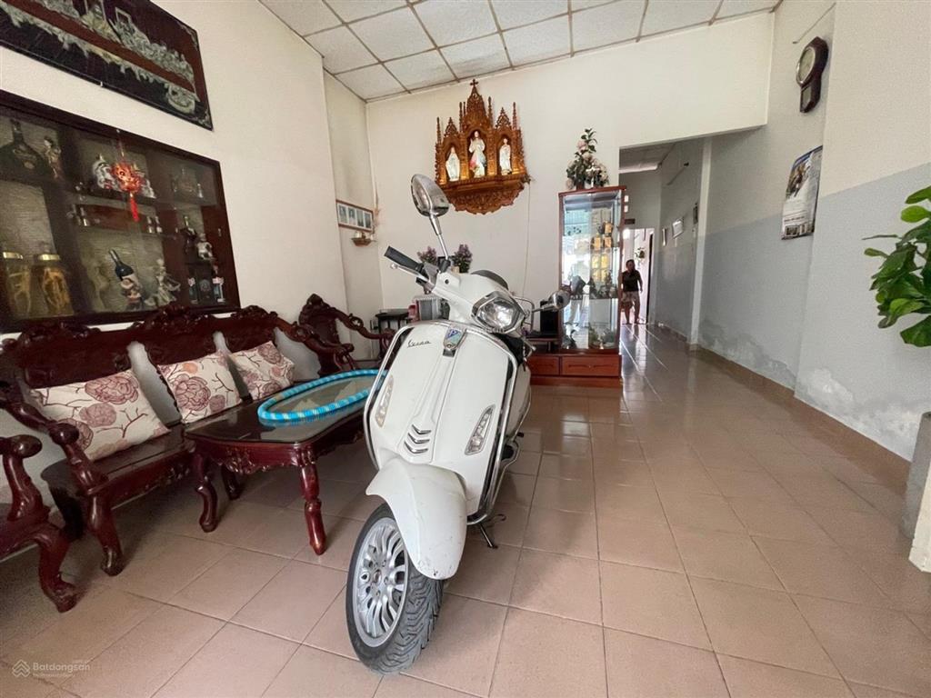 Mặt tiền đht 19, nở hậu 7.4m, 112m2, chỉ 7.5 tỷ