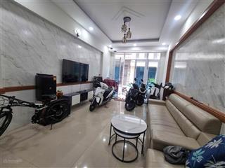 Giảm giá 5,7 tỷ tl nhà 5 tầng mt nội bộ nguyễn ảnh thủ ngay chợ đông quang