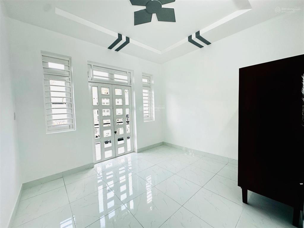 Nhà đẹp tth13 2 tầng kiên cố 4x10m chỉ 2,98 tỷ tl