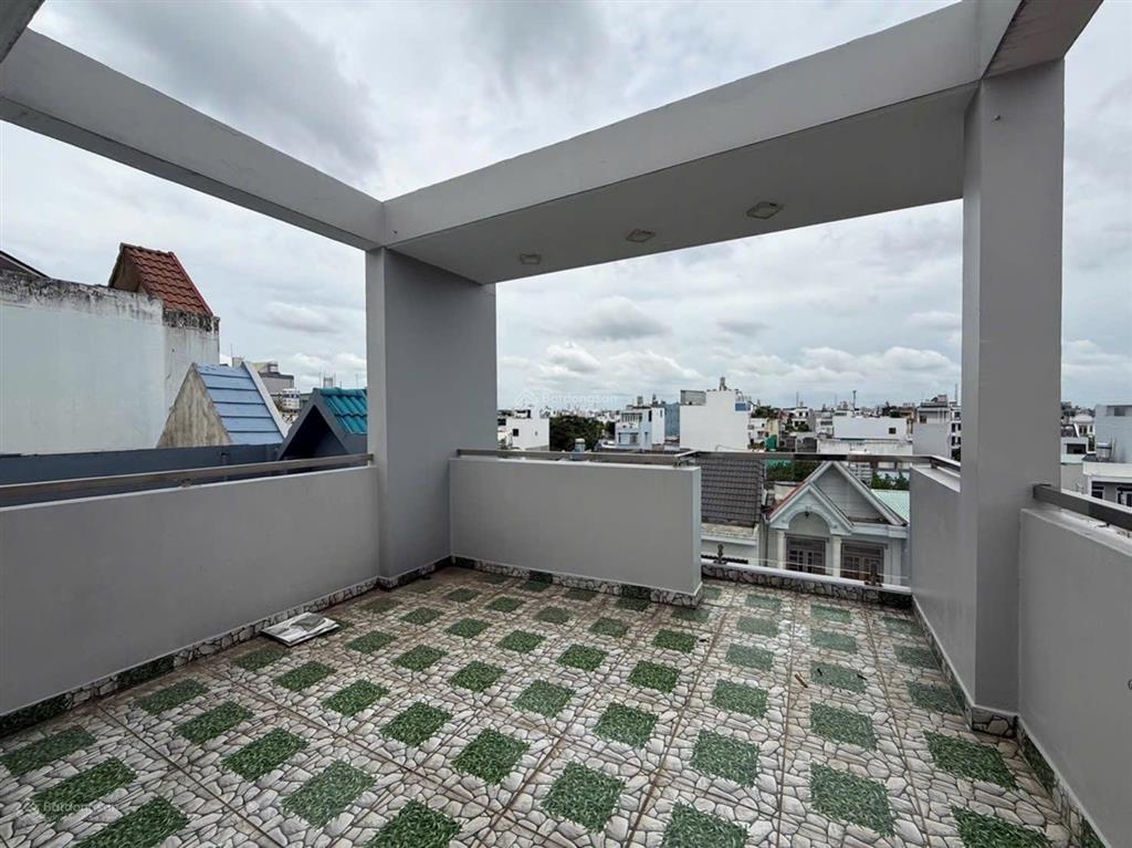 Giảm sốc 800 triệu nhà ngang 5m sát hiệp thành city hẻm xe 7 chỗ chỉ 5.2 tỷ