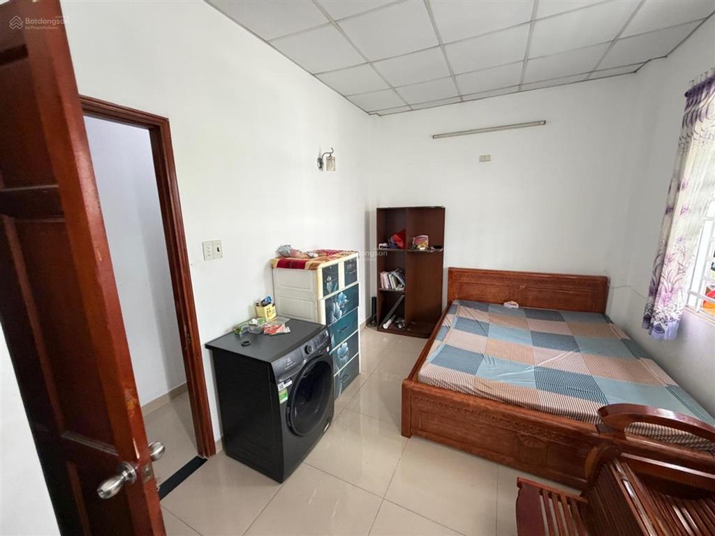 Nhà shr ngang 5m hiếm có thới an q12, ô tô đỗ cửa!