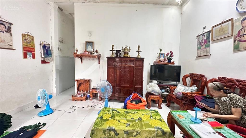 Thới tam thôn nhà ngang 5m dài 22m hẻm xe hơi shr chỉ 3,2 tỷ tl