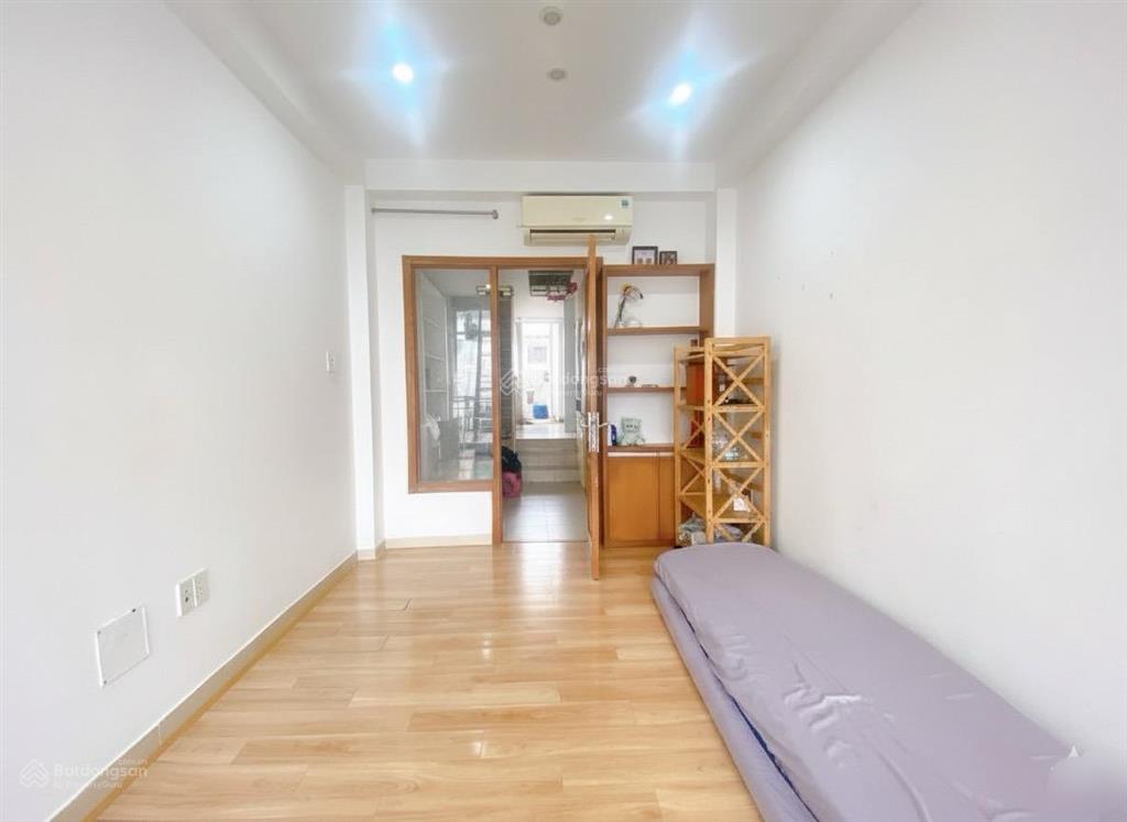 Bán nhà cư xá nguyễn trung trực  3 tháng 2, 45m2  5 tầng  hẻm nhựa 8m chỉ 11 tỷ