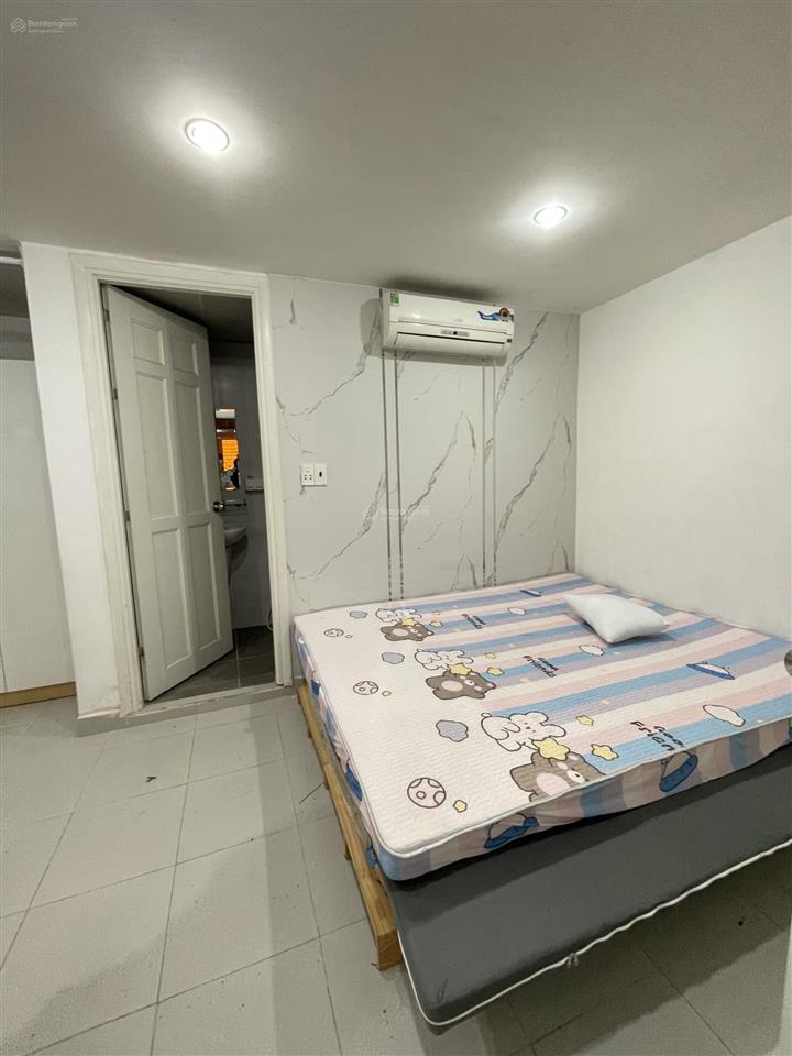 Bán chdv huỳnh văn bánh, pn, doanh thu 1 tỷ/năm  4,8x16m  6 tầng  13 phòng full nội thất  hxh