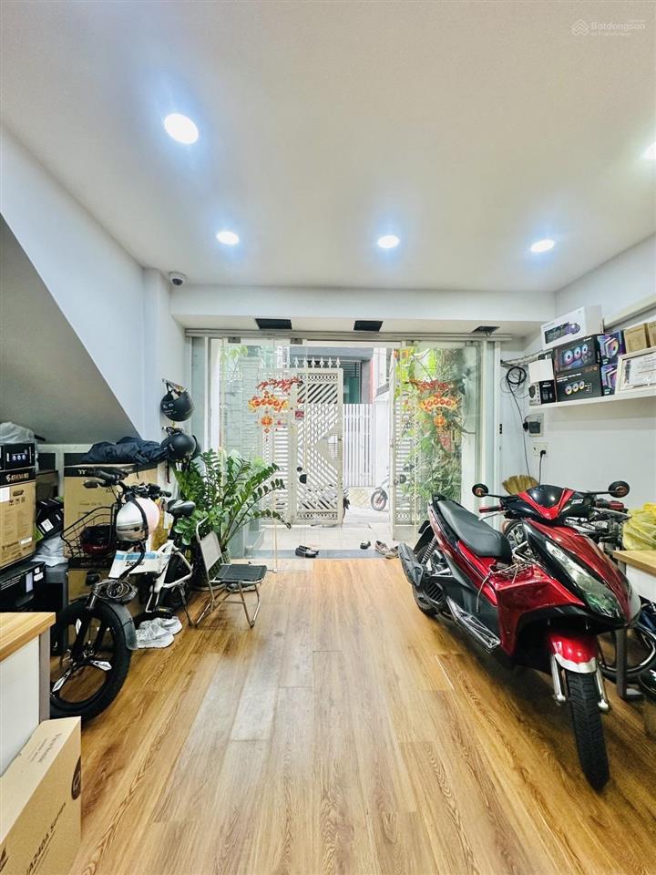 Bán nhanh nhà đường lý thường kiệt quận 10  kế bên xi grand court  hẻm xe hơi  77m2  4 tầng