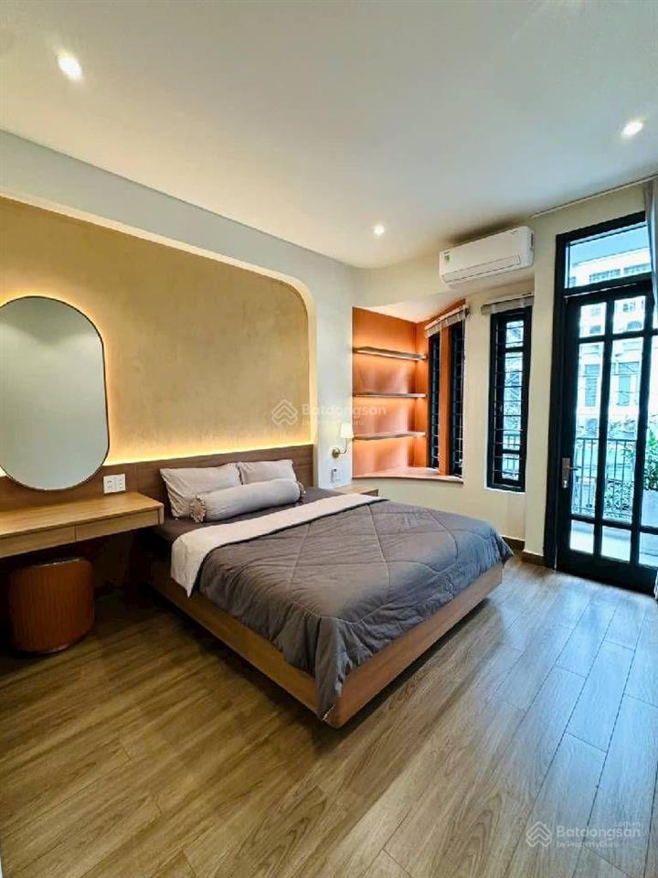 Bán nhà đường 3 tháng 2,hẻm 8m, 62m2, 4 tầng, mới đẹp ở ngay, khu cư xá, phân lô đồng bộ