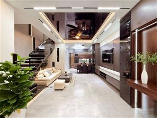 Đối diện hà đô centrosa quận 10, mới đep ở ngay, ô tô tới nhà, 62m2, ngang 5,2, full nội thất