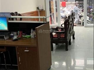 Bán nhà quận 10,sát đường 3 tháng 2, lý thường kiệt, 4 tầng, 5pn, 65m2 (4x16), nở hậu, giá 12.9 tỷ