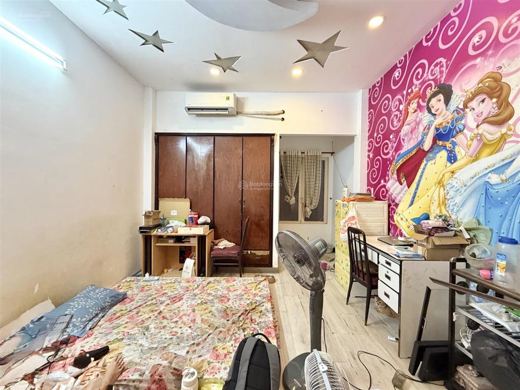 Bám nhà nguyễn văn trỗi  hồ biểu chánh, hẻm 6m, khu biệt thự, 82m,4 tầng, 3.8 x 22, gara oto