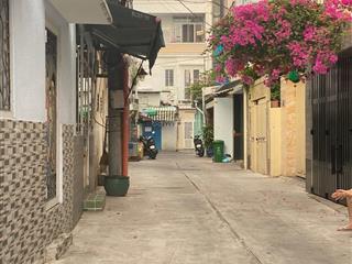 Bán quận 10 nhà hẻm xe hơi 666/ ba tháng hai  47m 4 tẩng 4 phòng ngủ  7,6 tỷ.