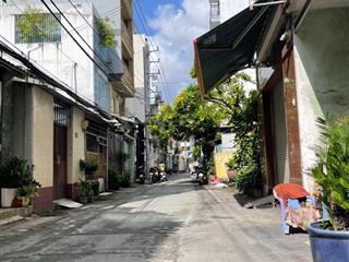 Bán nhà đường lạc long quân, đối diện đh bách khoa, 104m, 10 phòng, dt 45tr/ tháng, 4,7%/ năm