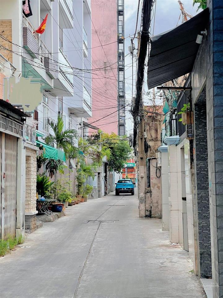 Ngay metro, đường cách mạng tháng tám quận 10, hẻm xe hơi, 47m, 4 phòng ngủ, 2 mặt hẻm, giá 8,25 tỷ