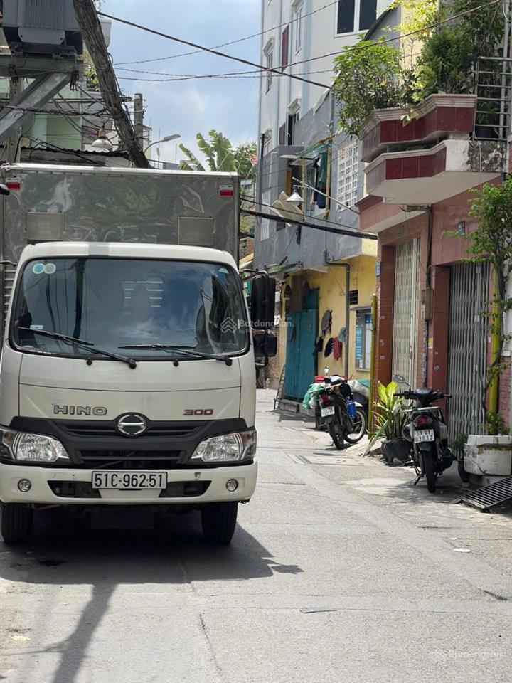 Bán nhà q.10  57m  5 tầng  8pn doanh thu 35tr/th  hẻm kinh doanh xe tải tô hiến thành  10.8 tỷ