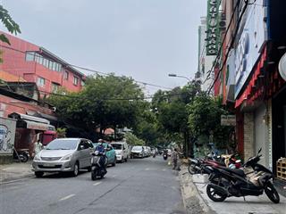 Bán nhà ngay 3/2 trường quốc tế việt úc  xe hơi ngủ trong nhà 5 tầng btct vuông vức 37 m2, 7.99t