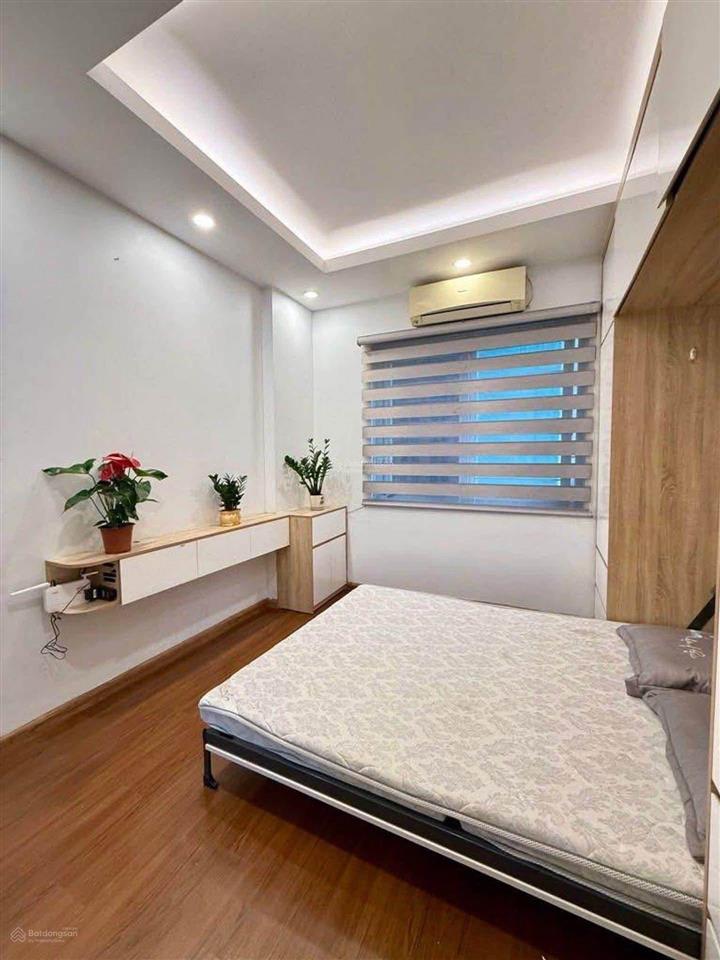 Tô hiến thành, kế thành thái, đồng nai q.10 51,5m2 4 tầng hẻm xe hơi, gần mặt tiền, mới đẹp 9,999ty