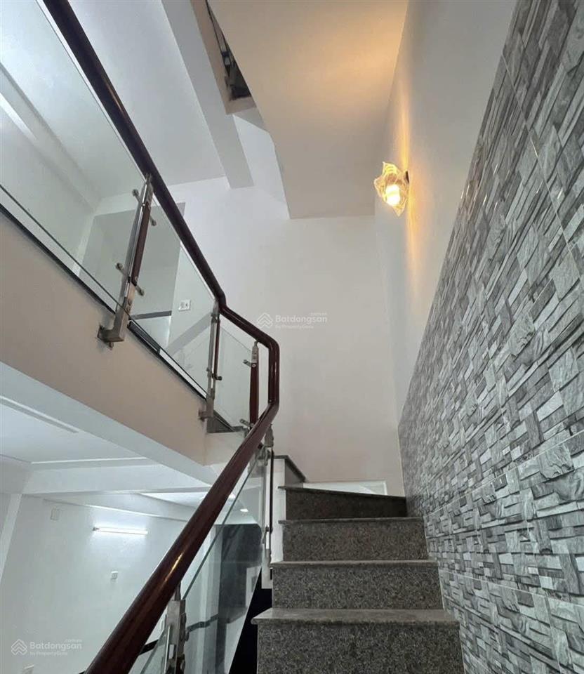 Bán nhà hẻm xe hơi cao thắng, p.12, quận 10, 49m2 4 tầng chỉ 9,2 tỷ