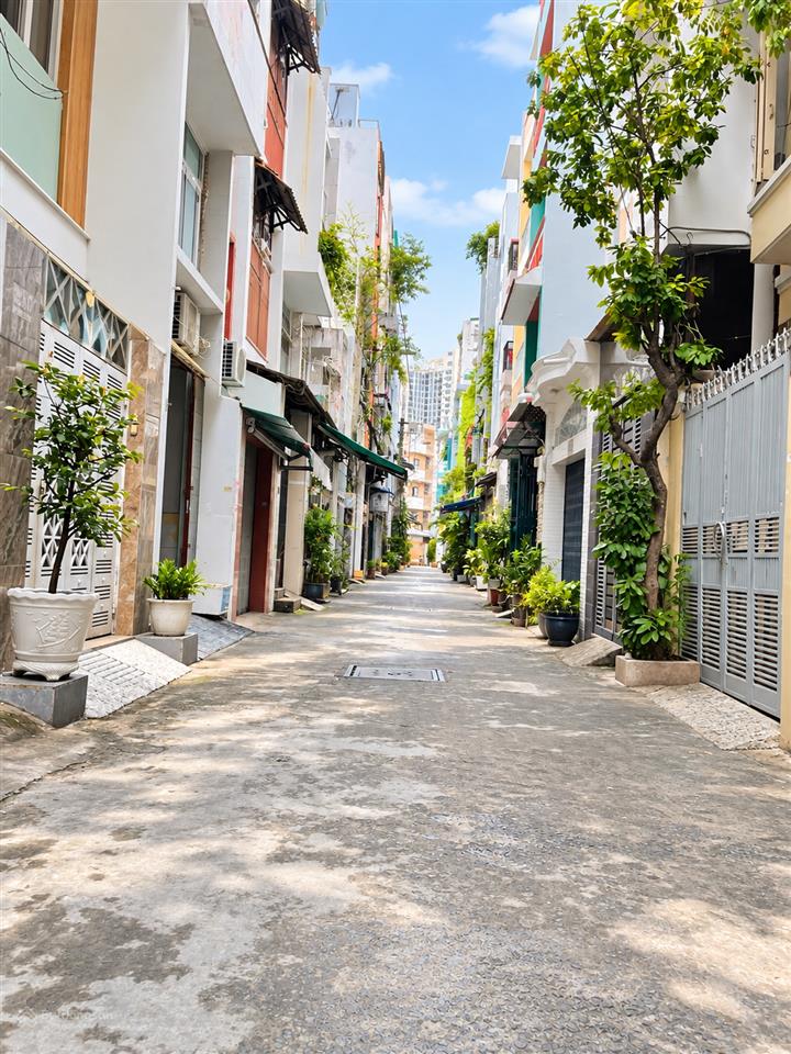 Bán nhà hẻm xe hơi cao thắng, p.12, quận 10, 49m2 4 tầng chỉ 9,2 tỷ