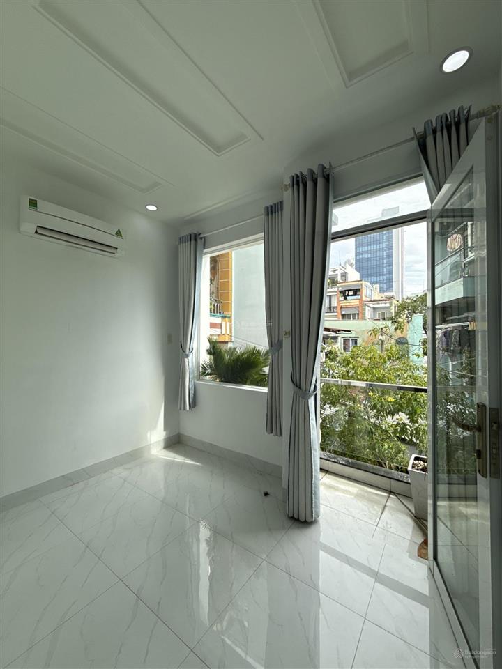 Bán nhà đường hồng bàng, gần đh y dược 44m2, 4 tầng, xe hơi tới nhà
