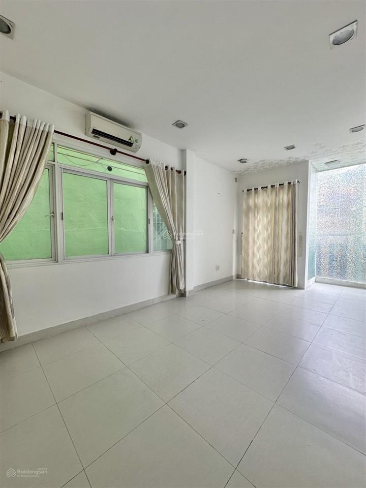 Bán nhà quận 10 hxh tô hiến thành ngay big c 50m, 5 tầng btct 9,9 tỷ
