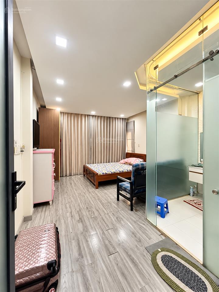 Bán nhà quận 10, nguyễn duy dương, 56m, 4 tầng, hồ bơi, 8,3 tỷ