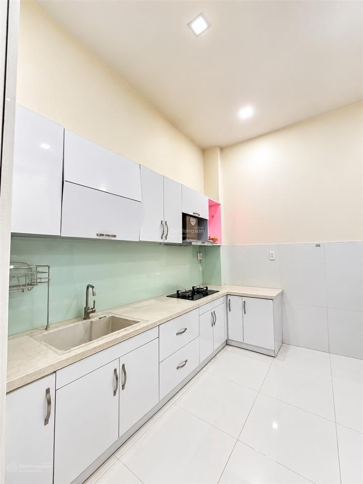 Bán nhà quận 10, nguyễn duy dương, 56m, 4 tầng, hồ bơi, 8,3 tỷ