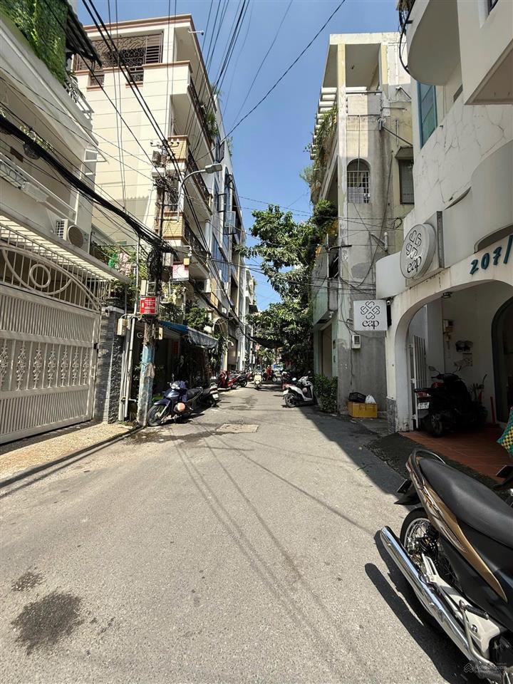 Bán nhà 4 tầng đường 3/2 hẻm kinh doanh, xe tải, đối diện hà đô centrosa, nhà hát hòa bình, 45m2